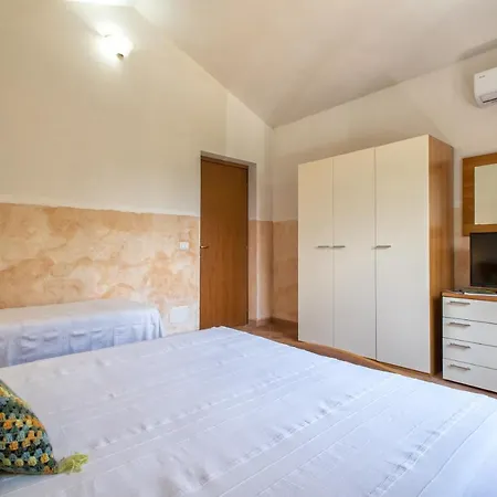 Vakantieboerderij Casa Vacanza Baratz 3 *